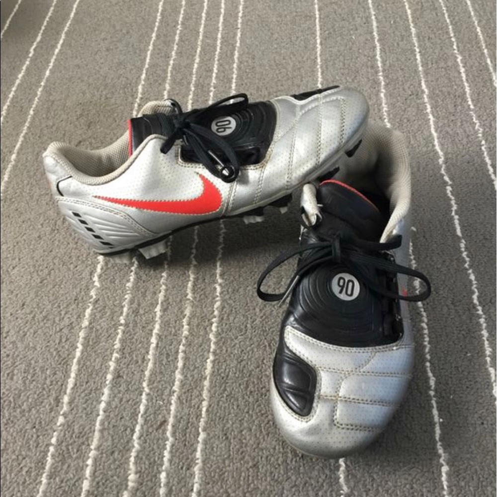 Nike Total 90 Soccer Cleats